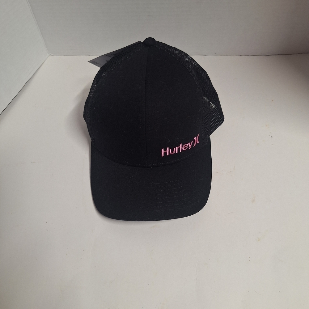Hurley Black and Pink Cap